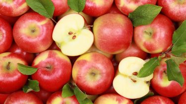 æbler vitaminer fødevarer mælk laks