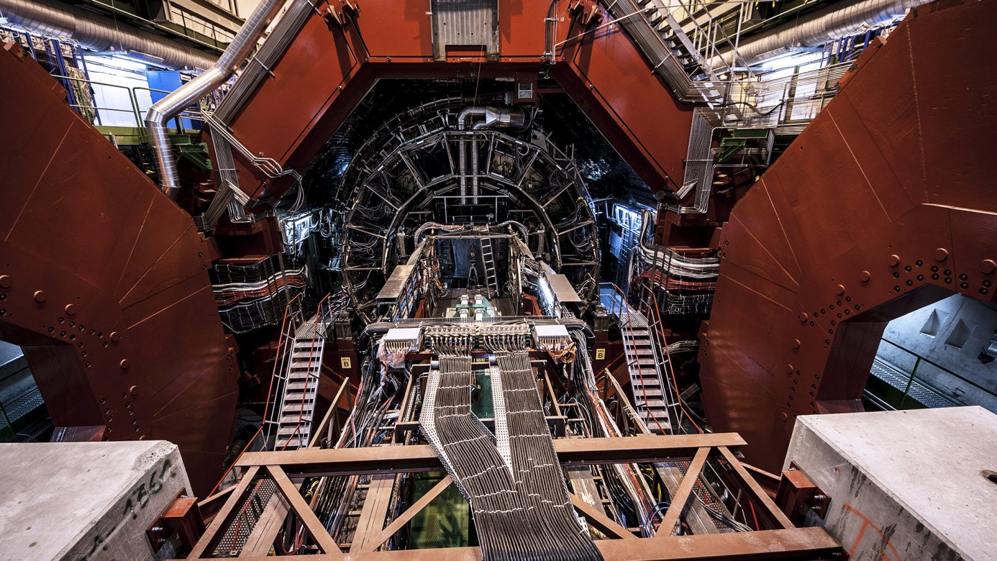 CERN skruer op for energien i jagten på ny fysik