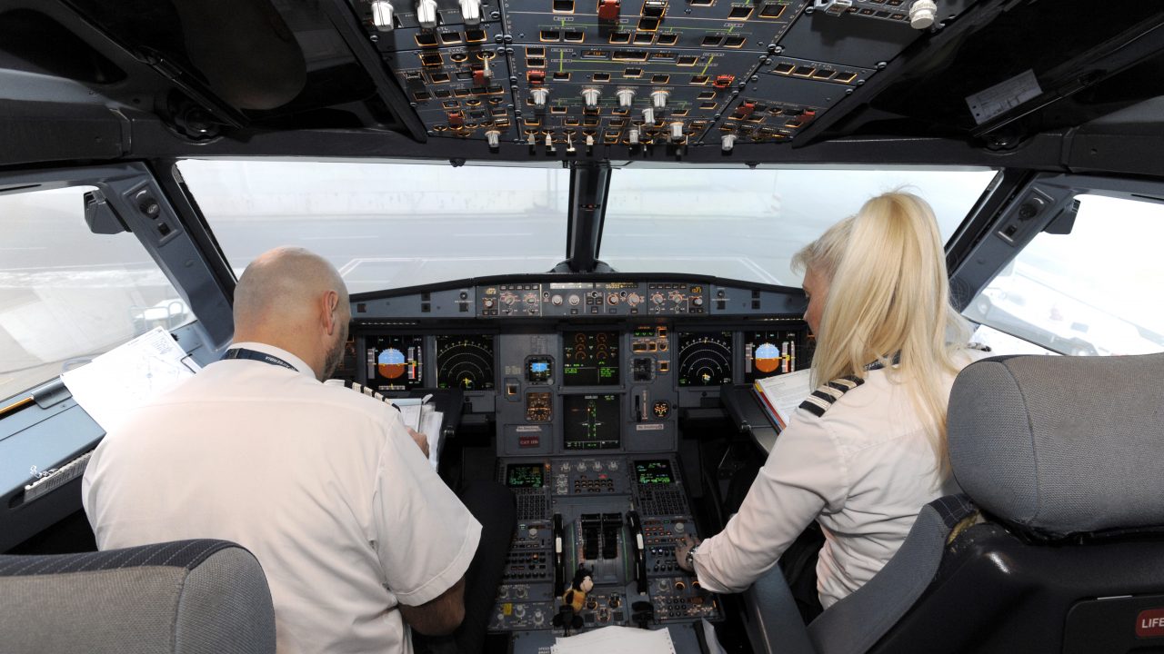 mand_kvinde_piloter_stereotyper_fordomme