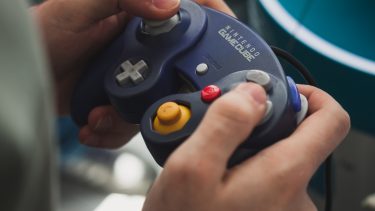 nintendo_gamecube_commandore64_bibliotek_legende_boern_teknologi