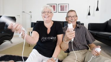aeldre_demens_alzheimers_computerspil_kan_spil_forbedre_din_hjerne