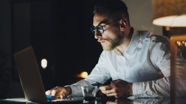 Teknologi fremskridt hjulet broer internettet gjort livet lettere ikke lykkeligere