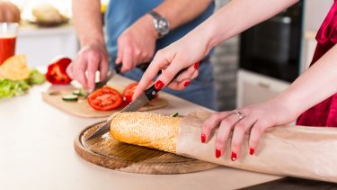 Højrehåndet venstrehåndet forskel hvorfor foretrækker vi den ene hånd