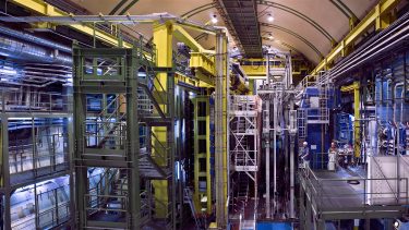 LHCb detektoren partikler B-mesoner fysik protoner