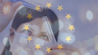 hormonforstyrrende stoffer påvirker sundhed farlige skadelig EU EU-kommisionen vurdere politikere