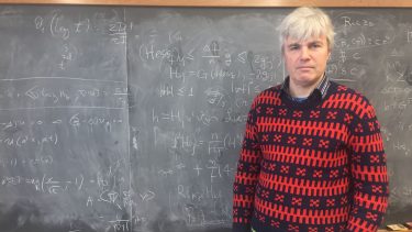 Tobias Holck Colding, MIT, professor, matematik, grundforskning, differentialligninger, geometri