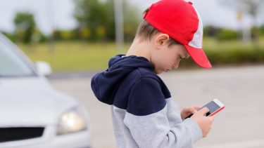 Mobil gang sms samtidig biler