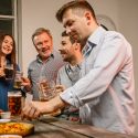unge rekord i druk alkohol teenageren børn forældre drikke mindre