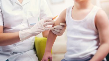 hpv vaccine anbefaling virkning krop livmoderhalskræft medier stik