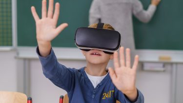 ny teknologi virtual reality undervisning uddannelse skoler