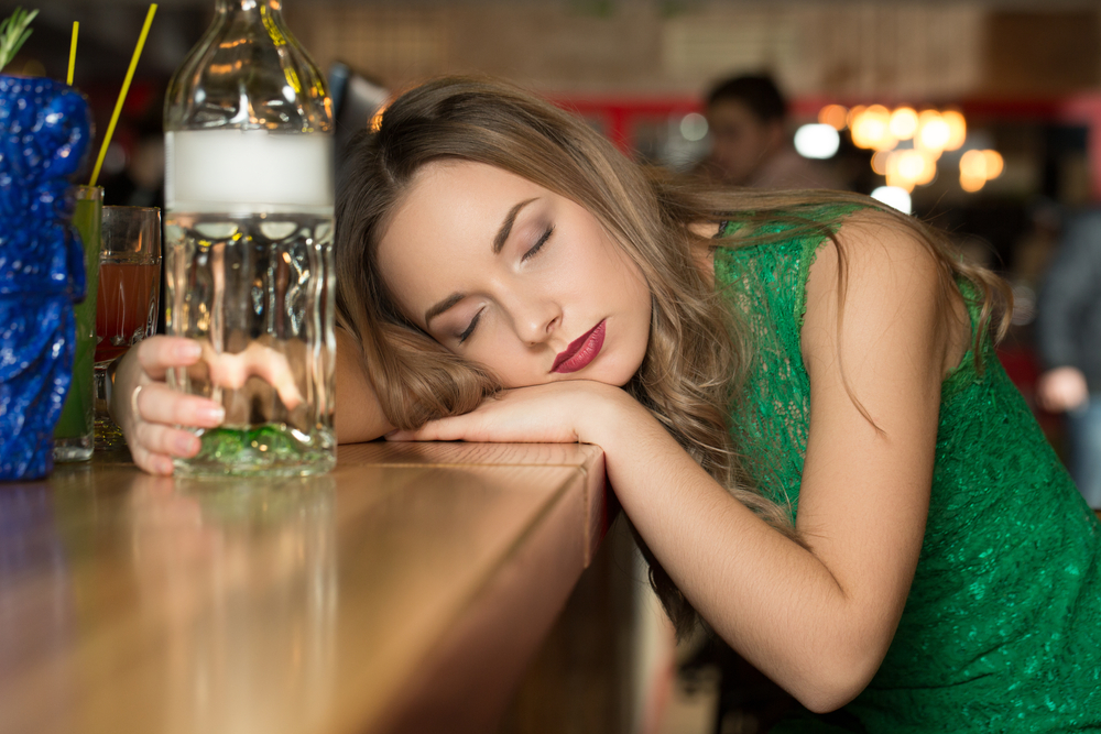 fuld alkohol menstruation det røde blod ethanol byen fest drinks øl