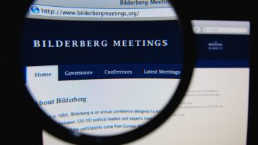 Bilderberg gruppen møder verdens ledere konspirationsteorier