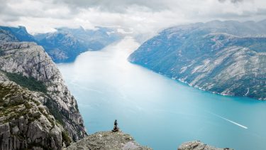fjeld norge geologi preikestolen