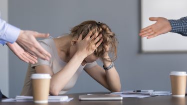 Regeringens stresspanel ingen forskere stressforskere opretter tænketank for bæredygtigt arbejdsliv