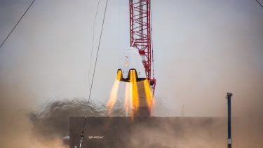Dragon SpaceX rumskib eksplosion anomali NASA