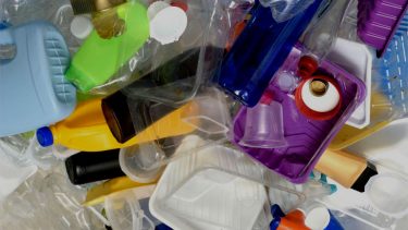 plastik affald genanvendelse cirkulær økonomi materialer plast