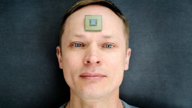 neuralink brain chip hjernen