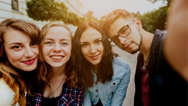 ungdom uddannelse erhvervsskole gymnasium folkeskole teenagere