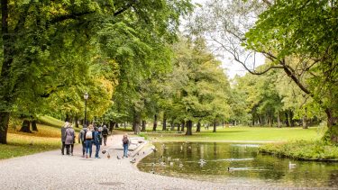 Natur grønne områder byparker parker studier twitter sundhed helbred sundhedsfremmende nærmiljø nabolag bopæl sundhedseffekt