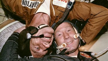 deke slayton aleksey leonov