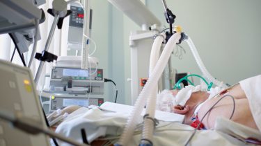 coronavirus intensiv afdeling