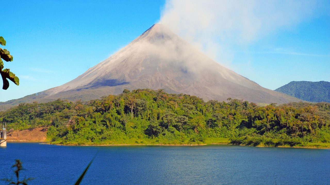 Costa Rica, vulkan, vedvarende energi, vandkraft, forskning