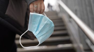 mundbind smitte covid-19 corona coronapandemi coronavirus masker