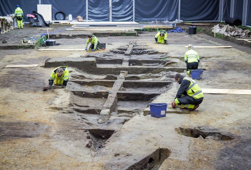 Vikingerne vikingetiden Gjellestad vikingeskib gravhøj begravelse ritual udgravning efterliv arkæologi