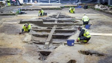 Vikingerne vikingetiden Gjellestad vikingeskib gravhøj begravelse ritual udgravning efterliv arkæologi
