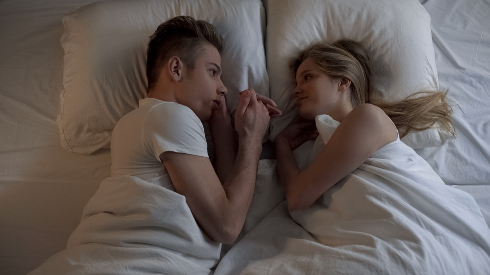 Ungt par sex debut genetik