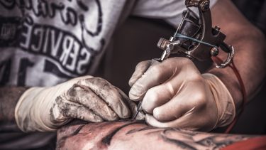 tatovør tatovering tatoo blæk tatoveringsblæk