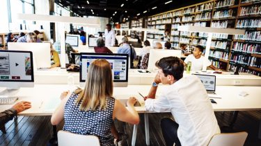 peer review studie løgn COVID-19 videnskab