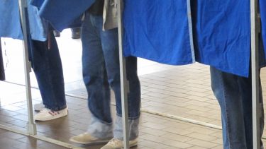 Stemme kommunalvalg valg folketingsvalg demokrati valghandling afstemning stemmeboks stemmeseddel