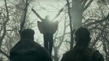 Vikingerne vikingetiden blodørn totur hævn begravelse ritual udgravning efterliv arkæologi