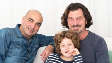alternative familier regnbuefamilier børn forældre børnelov jura rugemødre surrogatmødre