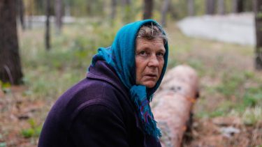 Gammel kvinde natur luftforurening demens
