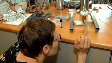 Kristine_Niss_rosklde_universitet_glas.jpg