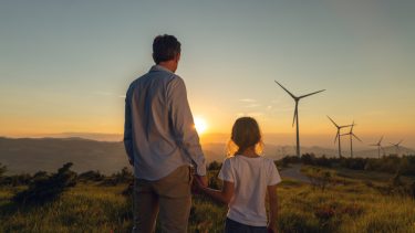 vedvarende energi fossile brændsler atomkraft solenergi vindenergi vindmøller omstilling