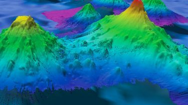 Her ses det 4.776 meter høje Pao Pao Seamount i det sydlige Stillehav.