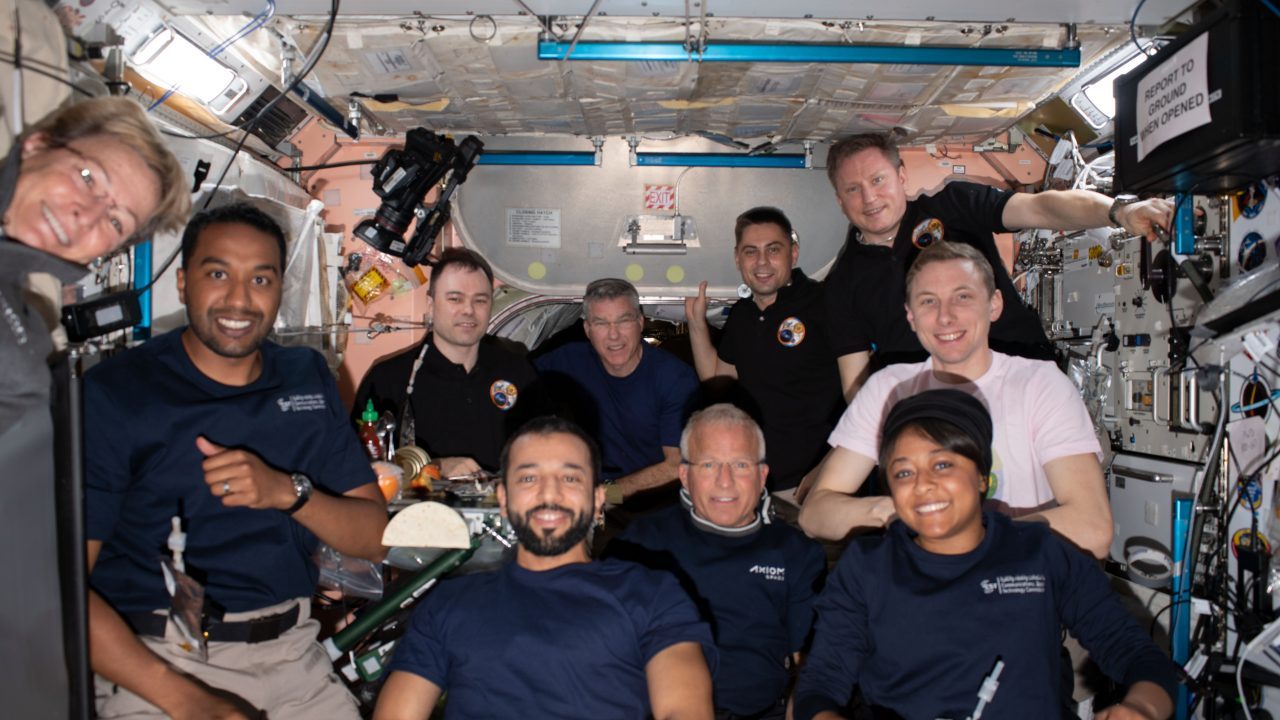 Astronauter ombord på ISS