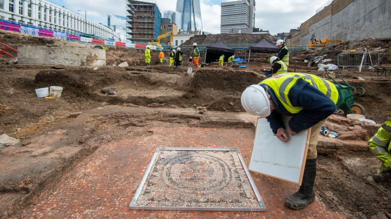 Arkæologer på byggeplads i London