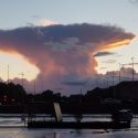 skyformation som hedder cumulonimbus med armbolt (den øverste del af skyen som har form som en armbolt)