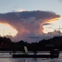 skyformation som hedder cumulonimbus med armbolt (den øverste del af skyen som har form som en armbolt)