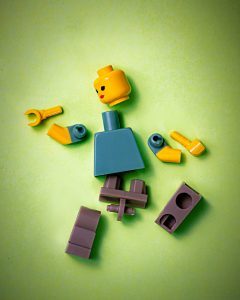 Legomand, der er ødelagt