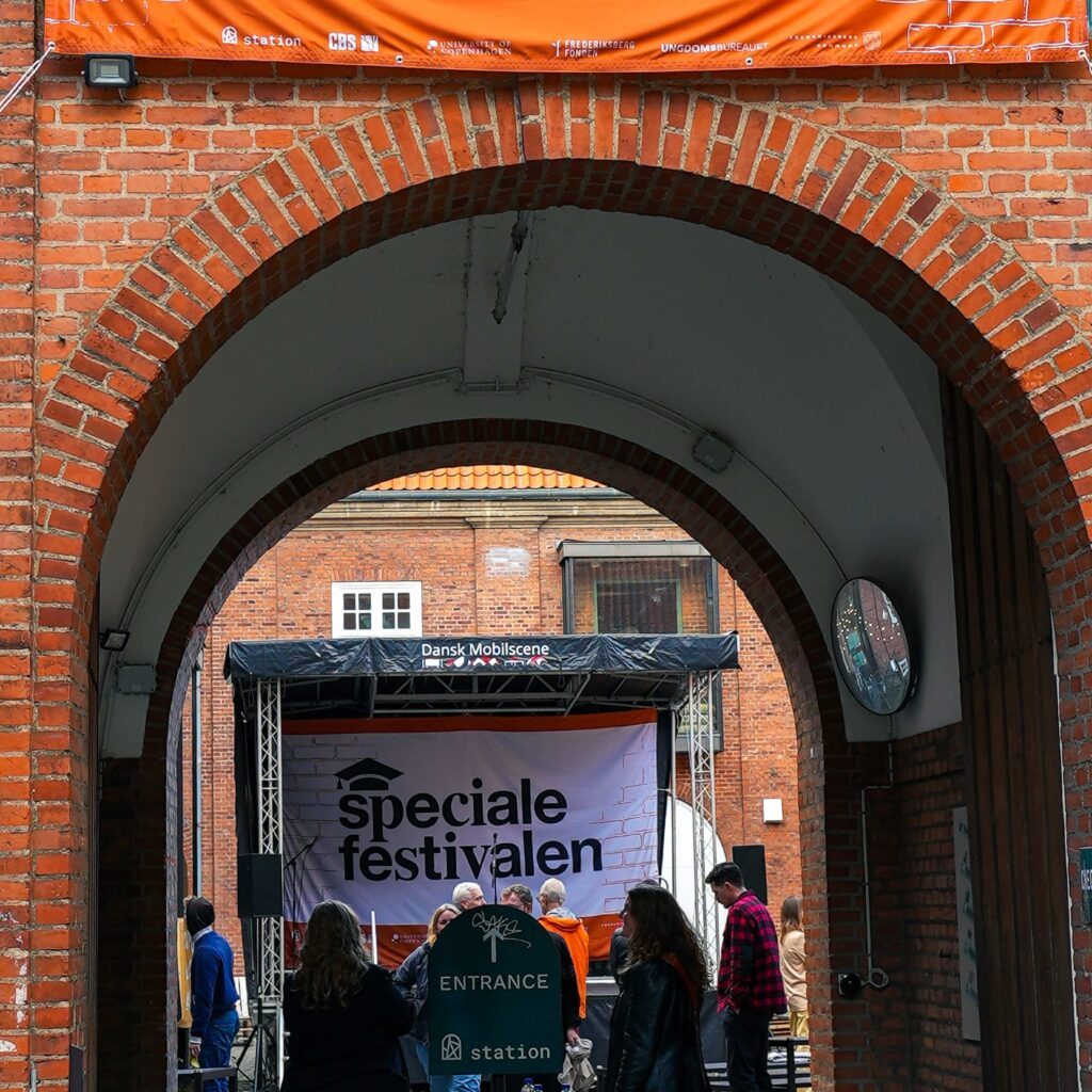 Indgang til Specialefestvialen