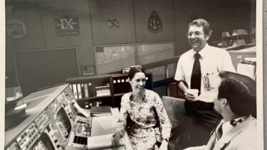 Mariann Albjerg i Mission Control