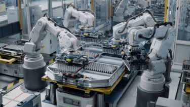 Et lithium-ion-batteri bliver produceret på en fabrik
