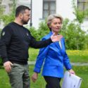 Volodymyr Zelensky og Ursula Von der Leyen.