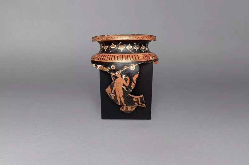 Her ses en såkaldt Stamnos vase fra Robin Symes' varelager
