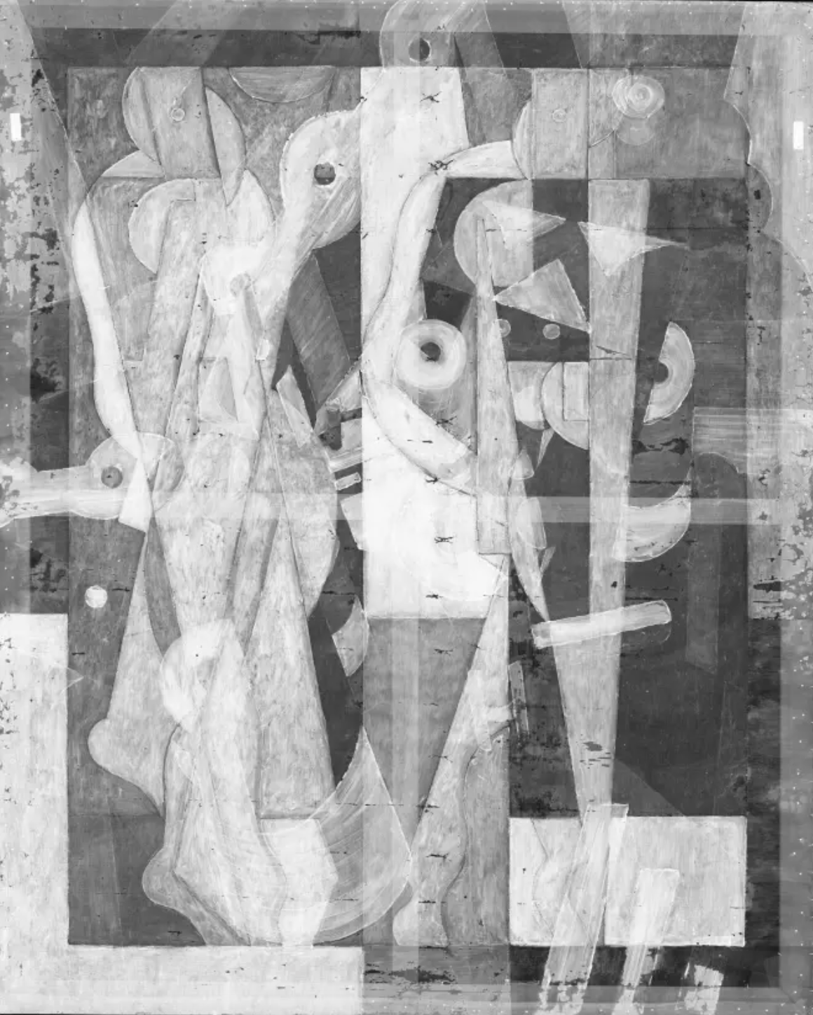 Abstrakt sort-hvidt maleri med overlappende geometriske former og fragmenterede menneskelignende figurer med forskellige nuancer og teksturer, der skaber dybde og kompleksitet i hele kompositionen.